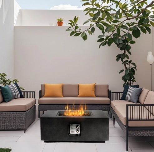 Outdoor Propane Fire Pit 
Lava Rocks And Waterproof Cover
